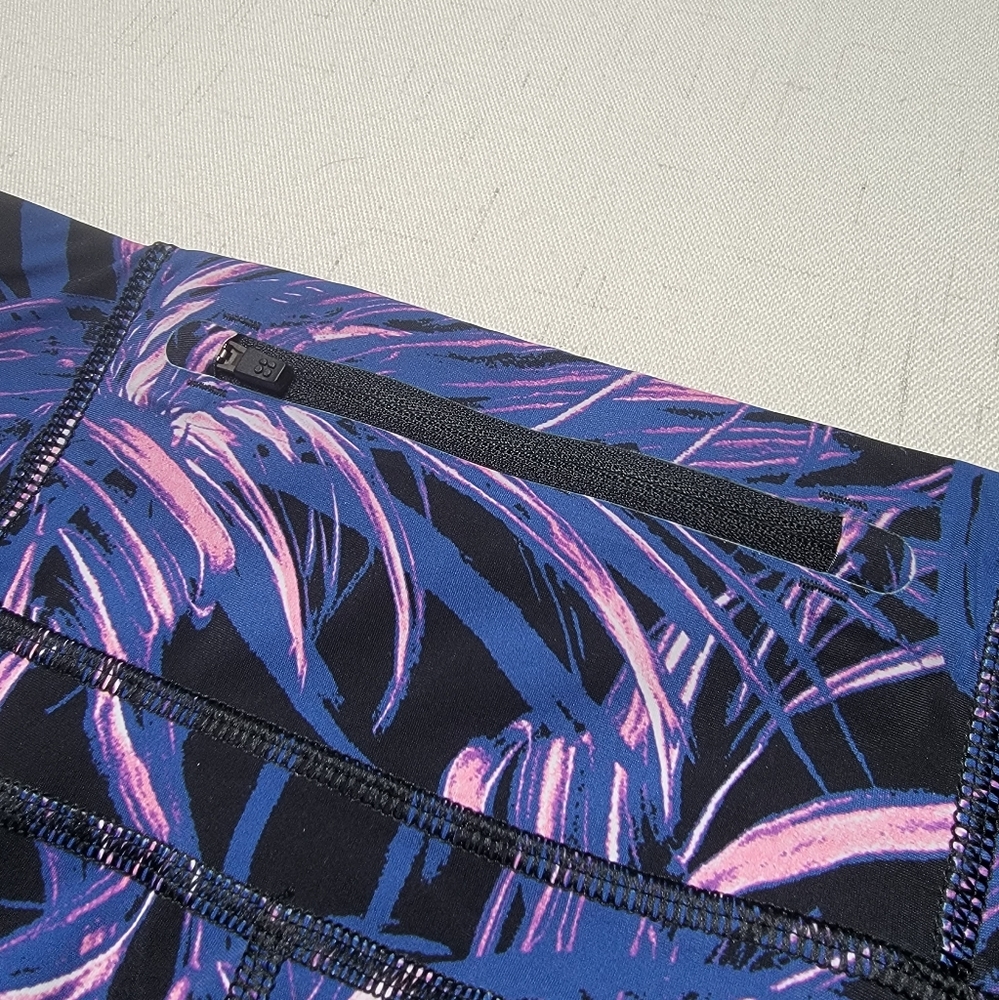 Sweaty Betty 7/8 length Neon Palm Leggings - Picture 10 of 12